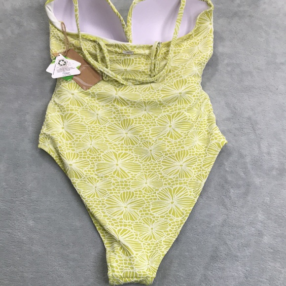 Berlook Jacquard Criss-Cross One-Piece Swimsuit Size M New - Picture 8 of 10